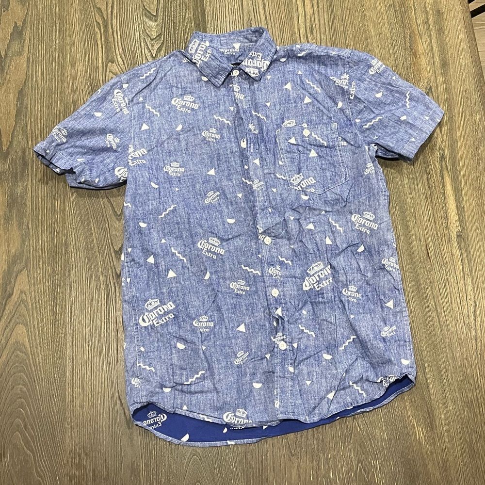 Corona Extra All Over Button-Down Shirt Short Sleeve Cotton Faded Blue White M